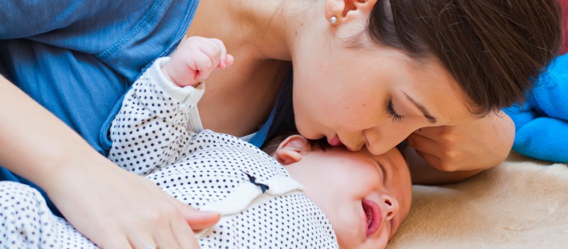 Você sabe como aliviar cólicas em bebês?
